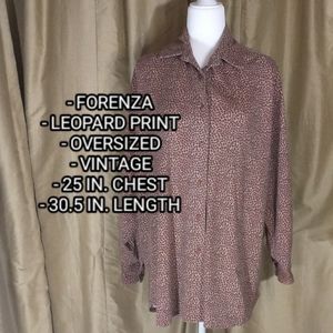 Forenza Vintage Oversized Leopard Print Button Down Shirt. Size Small.